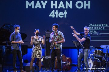Cormons, 22-10-2021 - JAZZ&WINE OF PEACE 2021 - Circolo Culturale  Controtempo -  Teatro Comunale di Cormons - LINDA MAY HAN OH 4tet - Linda May Han Oh: acoustic and electric bass – Fabian Almazan: piano, electronics - Greg Ward: alto sax – Ziv Ravitz: drums - Foto © 2021 Luciano Rossetti / Phocus Agency