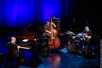 Marc Copland piano - Stephane Kerecki  bass - Fabrice Moreau drums