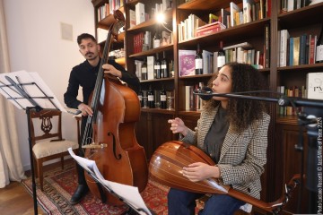 Marco Centasso: double bass - Sarra Doouik: voice, oud