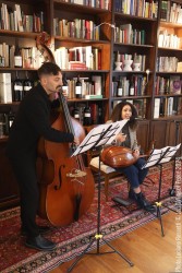Marco Centasso: double bass - Sarra Doouik: voice, oud
