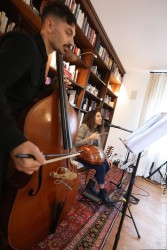 Marco Centasso: double bass - Sarra Doouik: voice, oud