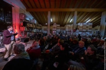 Maria Chiara Argirò: voice, synth, sampler, effects - Jake Burgess: guitar, voice, synth - Riccardo Chiaberta: drums, electronics, bass synth