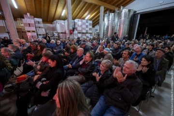 Maria Chiara Argirò: voice, synth, sampler, effects - Jake Burgess: guitar, voice, synth - Riccardo Chiaberta: drums, electronics, bass synth