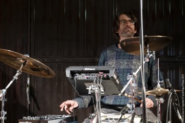 Maria Chiara Argirò: voice, synth, sampler, effects - Jake Burgess: guitar, voice, synth - Riccardo Chiaberta: drums, electronics, bass synth