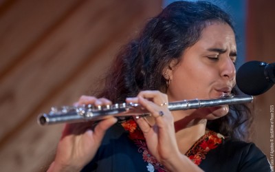 Naïssam Jalal: flute, voice, ney, compositions - Claude Tchamitchian: double bass