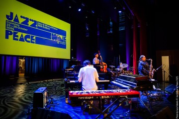 Nubya Garcia: sax - Lyle Barton: piano, keyboards - Max Luthert: double bass - Sam Jones: drums