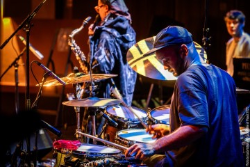 Nubya Garcia: sax - Lyle Barton: piano, keyboards - Max Luthert: double bass - Sam Jones: drums