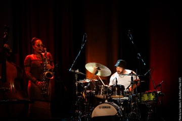 Nubya Garcia: sax - Lyle Barton: piano, keyboards - Max Luthert: double bass - Sam Jones: drums