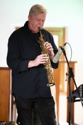Klaus Paier accordion, bandoneon - Asja Valcic cello - Gerald Preinfalk soprano sax, clarinet, bass clarinet