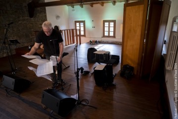 Klaus Paier accordion, bandoneon - Asja Valcic cello - Gerald Preinfalk soprano sax, clarinet, bass clarinet