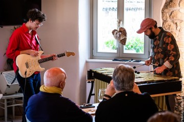Paolo Peruzzi vibraphone - Luca Zennaro: guitar