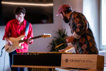 Paolo Peruzzi vibraphone - Luca Zennaro: guitar