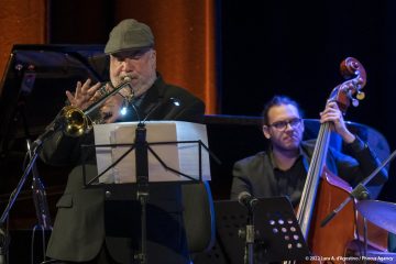 Il Volo del Jazz - RANDY BRECKER E ORCHESTRA ACCADEMIA MUSICALE