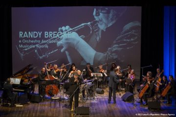 Il Volo del Jazz - RANDY BRECKER E ORCHESTRA ACCADEMIA MUSICALE