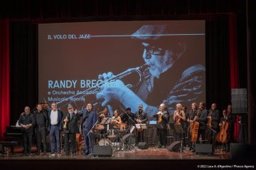 Il Volo del Jazz - RANDY BRECKER E ORCHESTRA ACCADEMIA MUSICALE
