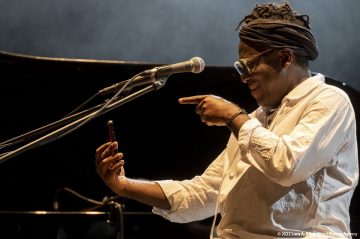 Il Volo del Jazz - RICHARD BONA e ALFREDO RODRIGUEZ TRIO