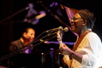 Il Volo del Jazz - RICHARD BONA e ALFREDO RODRIGUEZ TRIO