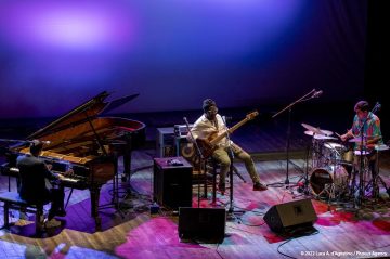 Il Volo del Jazz - RICHARD BONA e ALFREDO RODRIGUEZ TRIO