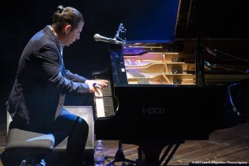 Il Volo del Jazz - RICHARD BONA e ALFREDO RODRIGUEZ TRIO