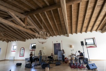 “Senseless Acts of Love” Rosa Brunello: electric and double bass - Yazz Ahmed: trumpet - Tamar Osborn: baritone sax, flute - Enrico Terragnoli: guitars - Marco Frattini: drums