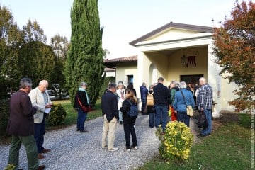 “Senseless Acts of Love” Rosa Brunello: electric and double bass - Yazz Ahmed: trumpet - Tamar Osborn: baritone sax, flute - Enrico Terragnoli: guitars - Marco Frattini: drums