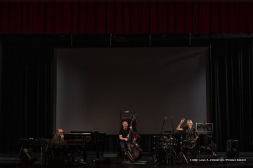 Cormons, 25-10-2021 - JAZZ&WINE OF PEACE 2021 - Circolo Culturale  Controtempo  - Teatro Comunale di Cormons - RYMDEN – BUGGE WESSELTOFT, DAN BERGLUND, MAGNUS ÖSTRÖM - Bugge Wesseltoft: piano, keyboards;
Dan Berglund: bass;
Magnus Öström: drums - Foto © 2021 Luca d’Agostino / Phocus Agency
