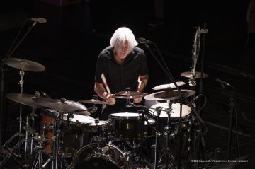 Cormons, 25-10-2021 - JAZZ&WINE OF PEACE 2021 - Circolo Culturale  Controtempo  - Teatro Comunale di Cormons - RYMDEN – BUGGE WESSELTOFT, DAN BERGLUND, MAGNUS ÖSTRÖM - Bugge Wesseltoft: piano, keyboards;
Dan Berglund: bass;
Magnus Öström: drums - Foto © 2021 Luca d’Agostino / Phocus Agency