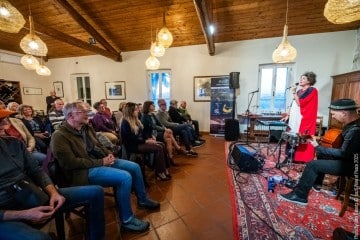 Sara Longo & Alvise Seggi “Mystery Tour” - Sara longo: voice, effects - Alvise Seggi: cello, double bass, electronics