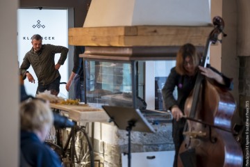 “Solo Dedicated to Mauro” Silvia Bolognesi: double bass