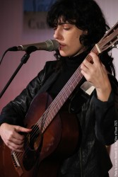 Simona Severini: voice, guitar - Daniele Richiede: violin, viola - Giulio Corini: double bass