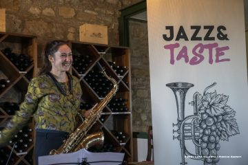 Farra d’Isonzo, 24-10-2021 - JAZZ&WINE OF PEACE 2021 - Circolo Culturale  Controtempo  - Borgo Conventi - Jazz&Taste - SOPHIA TOMERELLI & ALEX ORCIARI - Sophia Tomerelli:tenor sax; Alex Orciari: bass - Foto © 2021 Luca Valenta / Phocus Agency