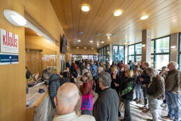 Tania Giannouli: piano - Jean Paul Estiévenart: trumpet - Kyriakos Tapakis: oud