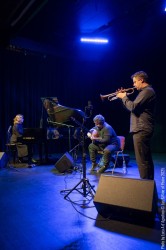 Tania Giannouli: piano - Jean Paul Estiévenart: trumpet - Kyriakos Tapakis: oud
