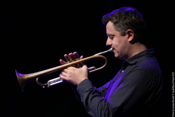 Tania Giannouli: piano - Jean Paul Estiévenart: trumpet - Kyriakos Tapakis: oud