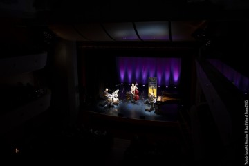 Chris Abrahams: piano - Lloyd Swanton: double bass - Tony Buck: drums