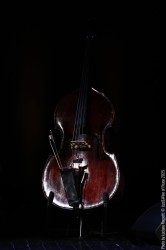 Chris Abrahams: piano - Lloyd Swanton: double bass - Tony Buck: drums