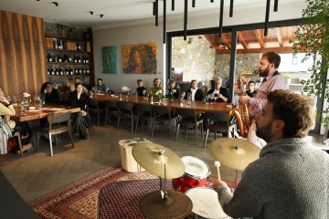 Andrej Thompson: sax - Žiga Ipavec: drums