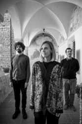 Valentina Fin “Cohors”: voice - Marcello Abate: guitar - Federico Pierantoni: trombone