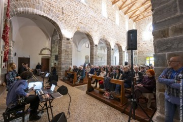 Valentina Fin “Cohors”: voice - Marcello Abate: guitar - Federico Pierantoni: trombone