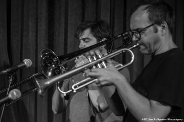Trieste, 22/06/2022 - Auditorium Museo Revoltella - Circolo Controtempo - Le Nuove Rotte del Jazz 2022 - VICEVERSA – the music of Charles Mingus - Flavio Davanzo: tromba - Riccardo Pitacco: trombone - Gabriele De Leporini: chitarra elettrica - Giovanni Maier: contrabbasso - Francesco Vattovaz: batteria - Scuola di Jazz del Conservatorio “Giuseppe Tartini” di Trieste - Foto Luca A. d'Agostino/ Phocus Agency © 2022