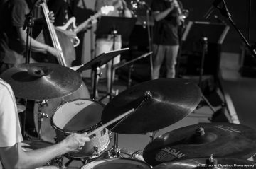 Trieste, 22/06/2022 - Auditorium Museo Revoltella - Circolo Controtempo - Le Nuove Rotte del Jazz 2022 - VICEVERSA – the music of Charles Mingus - Flavio Davanzo: tromba - Riccardo Pitacco: trombone - Gabriele De Leporini: chitarra elettrica - Giovanni Maier: contrabbasso - Francesco Vattovaz: batteria - Scuola di Jazz del Conservatorio “Giuseppe Tartini” di Trieste - Foto Luca A. d'Agostino/ Phocus Agency © 2022