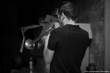 Trieste, 22/06/2022 - Auditorium Museo Revoltella - Circolo Controtempo - Le Nuove Rotte del Jazz 2022 - VICEVERSA – the music of Charles Mingus - Flavio Davanzo: tromba - Riccardo Pitacco: trombone - Gabriele De Leporini: chitarra elettrica - Giovanni Maier: contrabbasso - Francesco Vattovaz: batteria - Scuola di Jazz del Conservatorio “Giuseppe Tartini” di Trieste - Foto Luca A. d'Agostino/ Phocus Agency © 2022