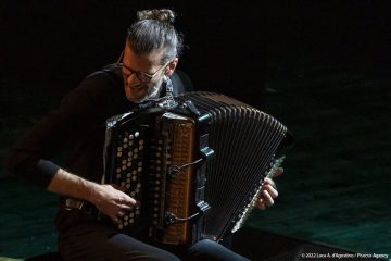 Il Volo del Jazz - VINCENT PEIRANI TRIO “JOKERS”