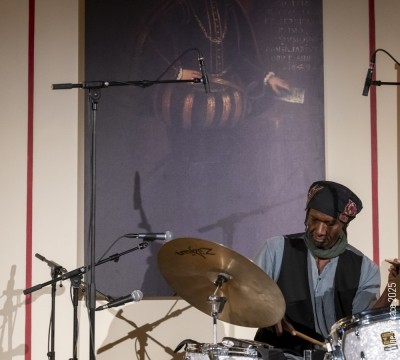 William Parker: doson ngoni, shakuhachi, bass duduk, Serbian flute in F