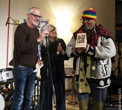 William Parker: doson ngoni, shakuhachi, bass duduk, Serbian flute in F