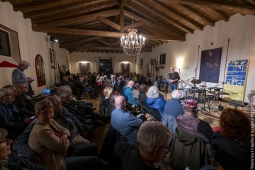 William Parker: doson ngoni, shakuhachi, bass duduk, Serbian flute in F