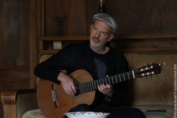 Wolfgang Muthspiel: guitar