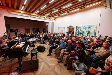 Otis Sandsjö: sax - Dan Nicholls: synths - Petter Eldh: electric bass, moog – Jamie Peet: drums