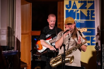 Otis Sandsjö: sax - Dan Nicholls: synths - Petter Eldh: electric bass, moog – Jamie Peet: drums