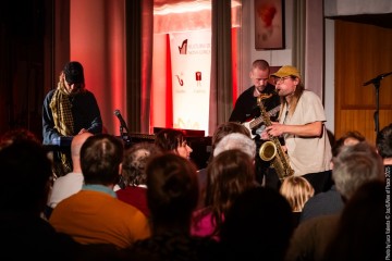 Otis Sandsjö: sax - Dan Nicholls: synths - Petter Eldh: electric bass, moog – Jamie Peet: drums